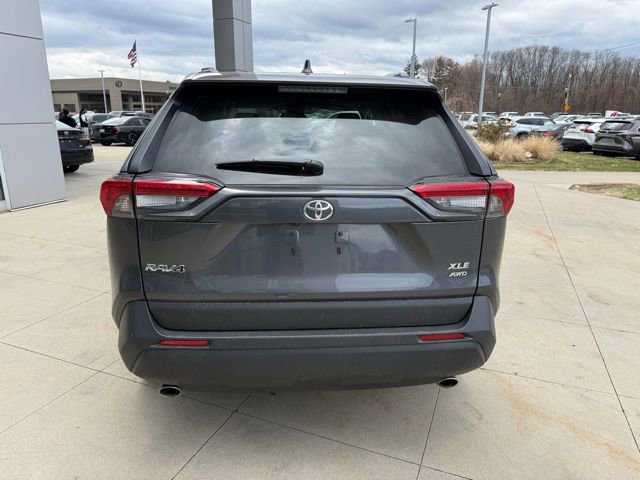 Used 2025 Toyota RAV4 XLE AWD/4WD image 6