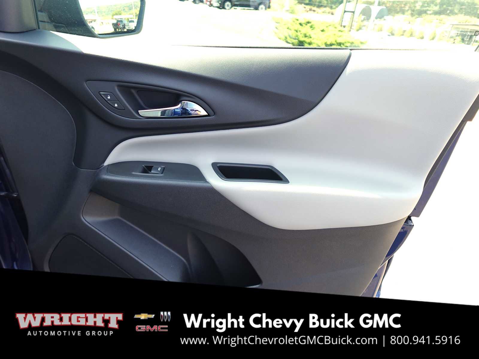 Used 2022 Chevrolet Equinox LS image 26