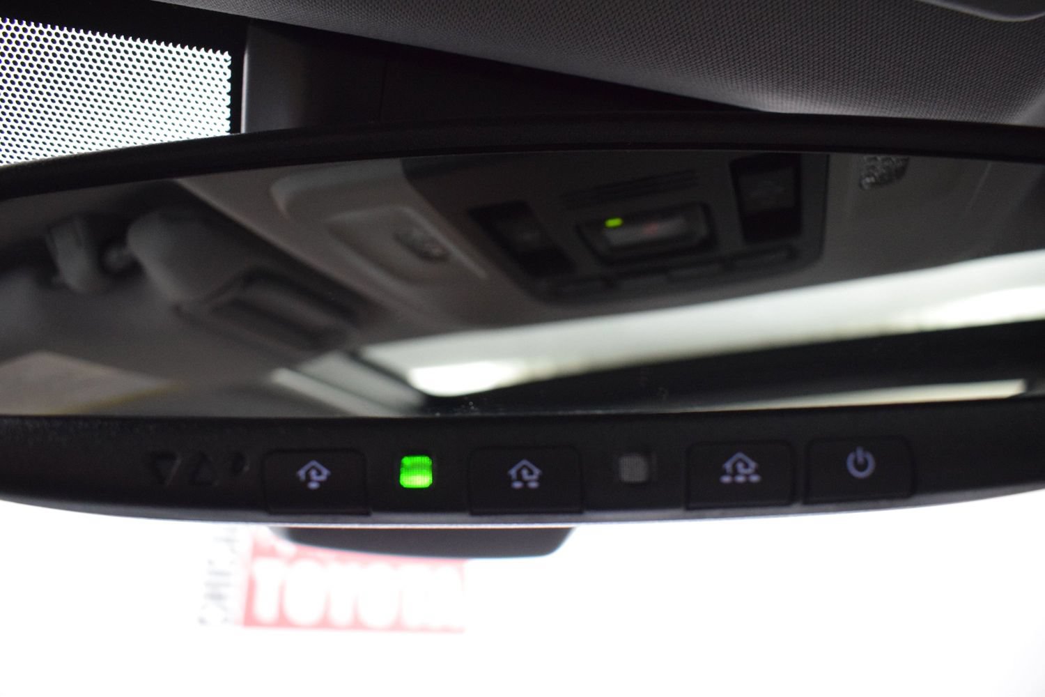Used 2022 Toyota Camry XSE FWD image 19
