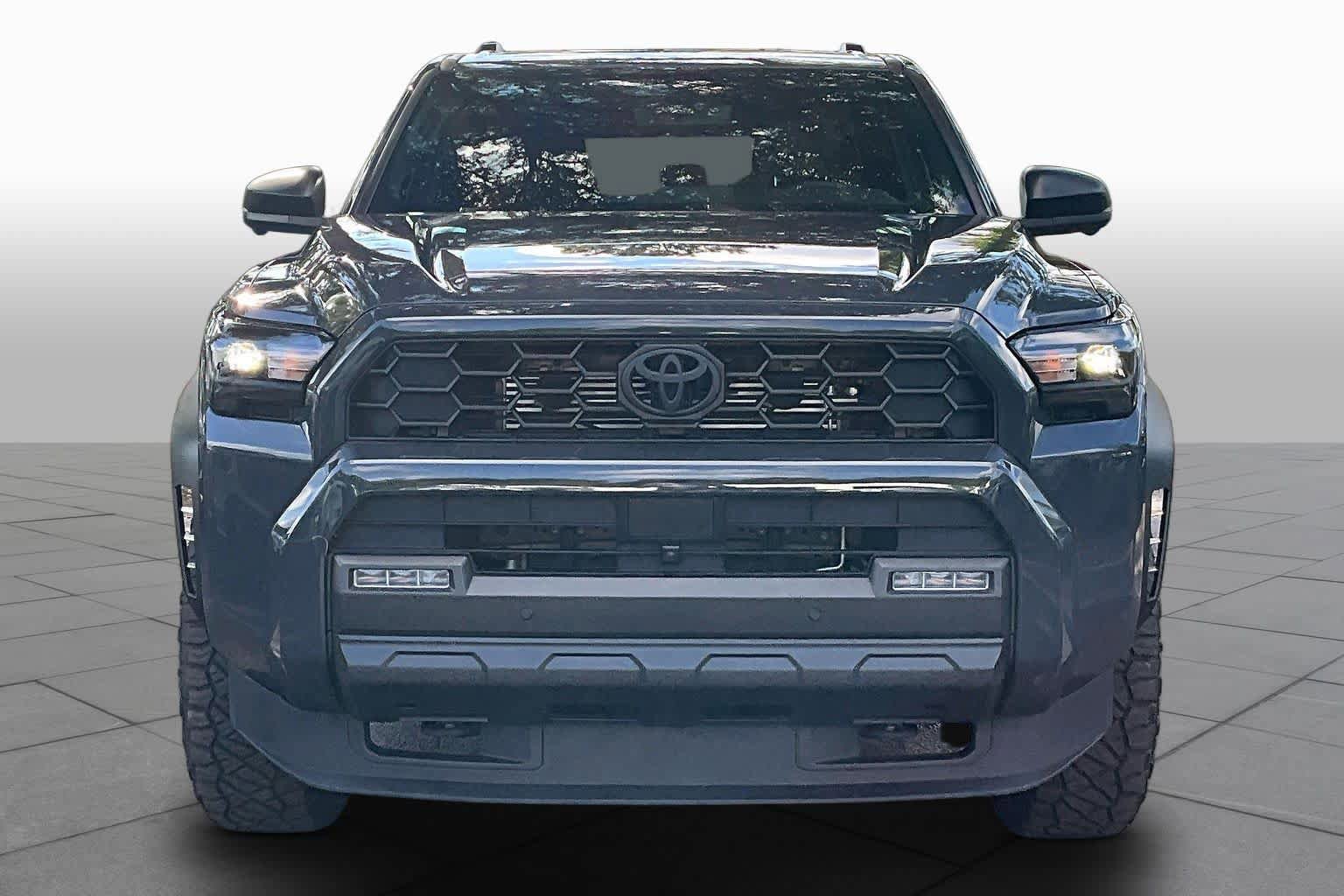 Used 2025 Toyota 4Runner TRD Off-Road Premium AWD/4WD image 4