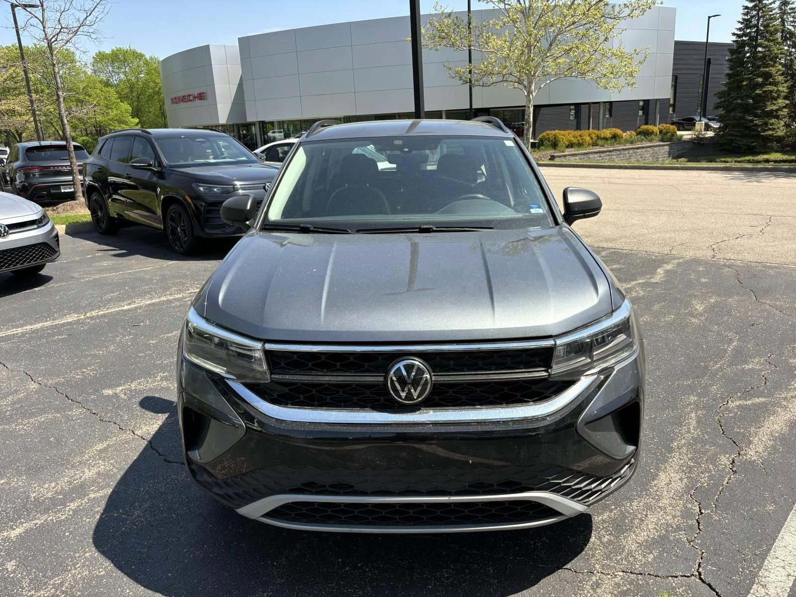 Certified 2023 Volkswagen Taos S FWD image 2