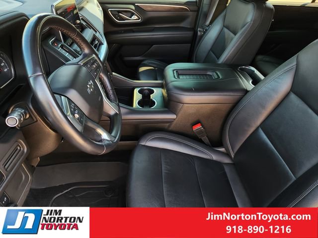 Used 2021 Chevrolet Suburban Z71 image 14