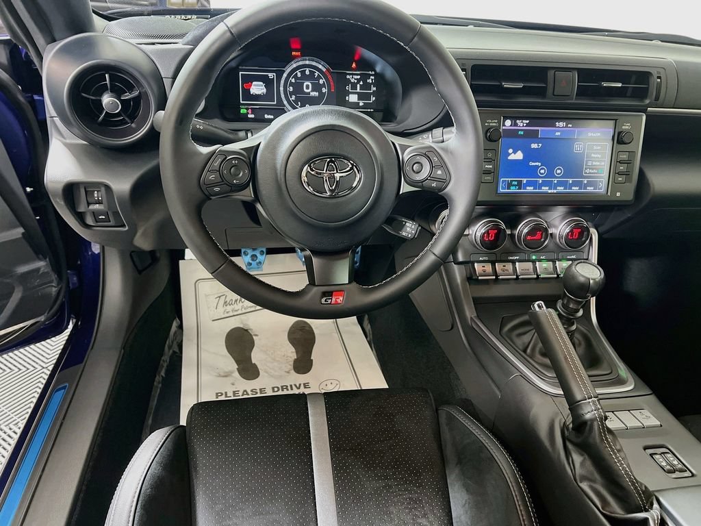 Certified 2025 Toyota GR86 Premium w/ ALL Weather Mat Package (TMS) RWD image 19