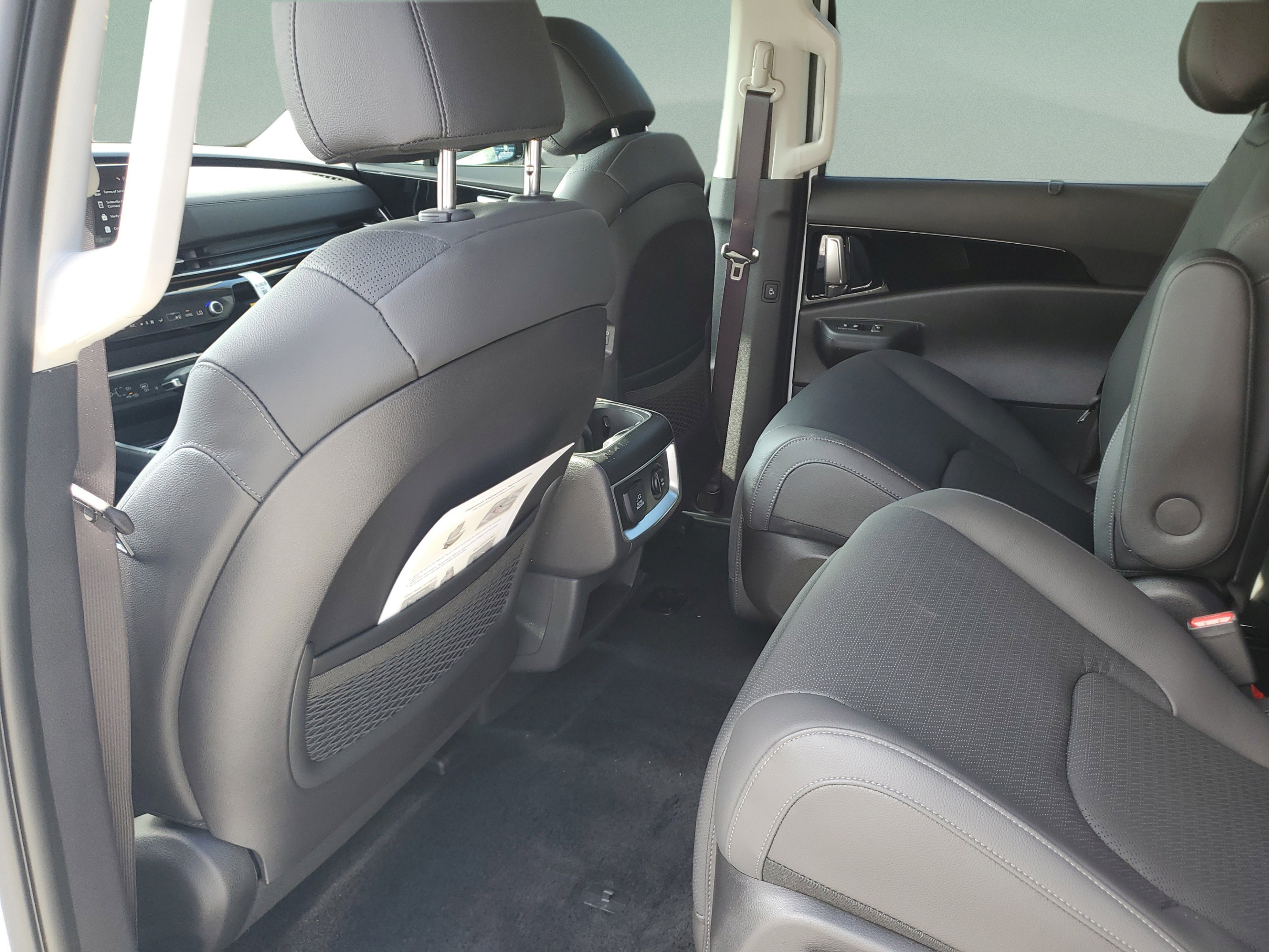 New 2026 Kia Carnival SX Prestige FWD image 5