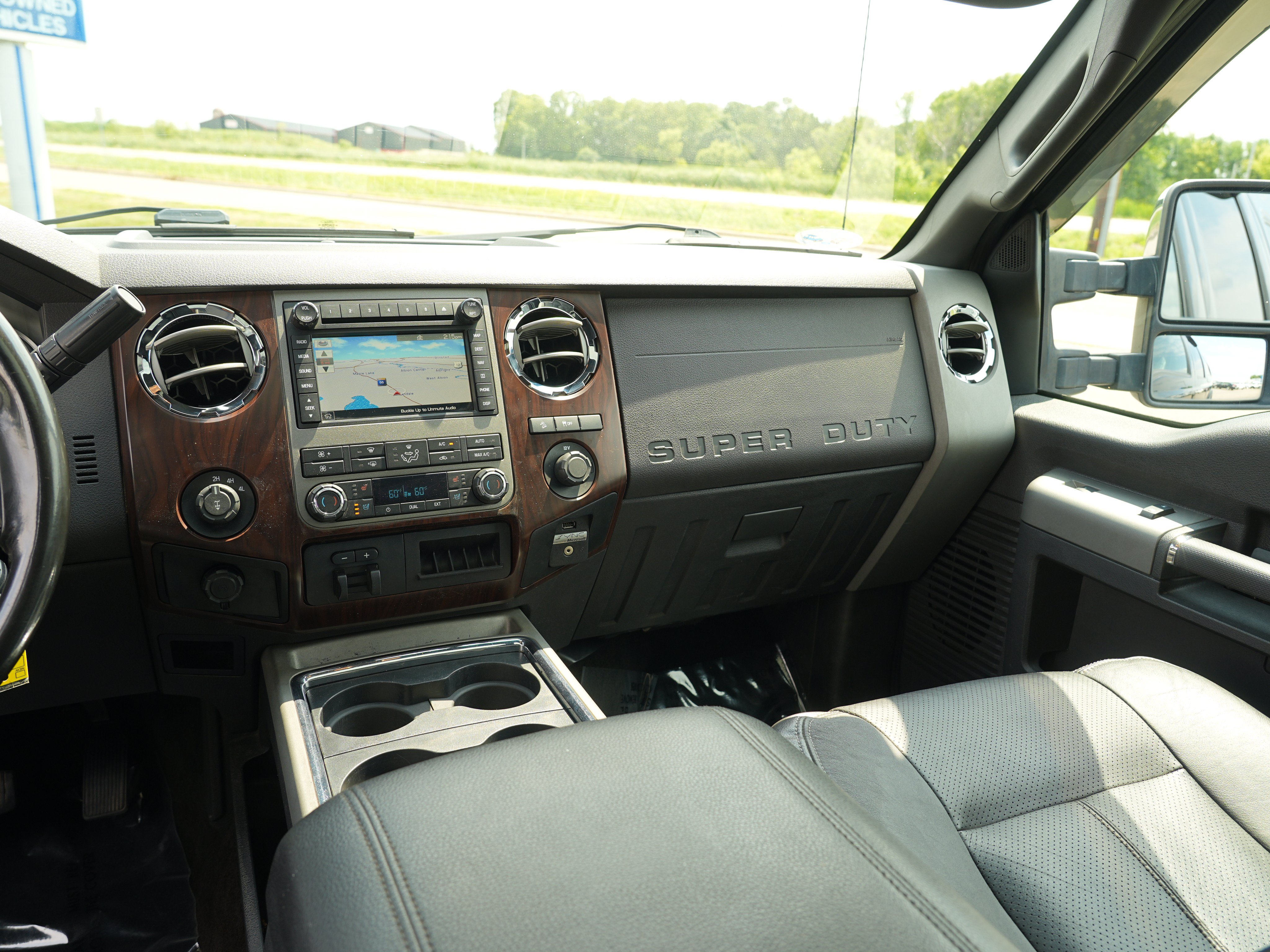 Used 2012 Ford F350 Lariat w/ Lariat Ultimate Pkg AWD/4WD image 24
