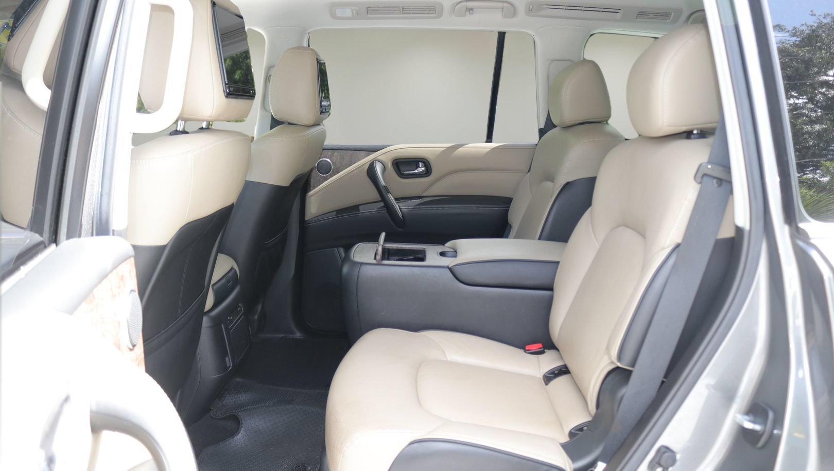 Used 2021 INFINITI QX80 Premium Select w/ Cargo Package RWD image 12