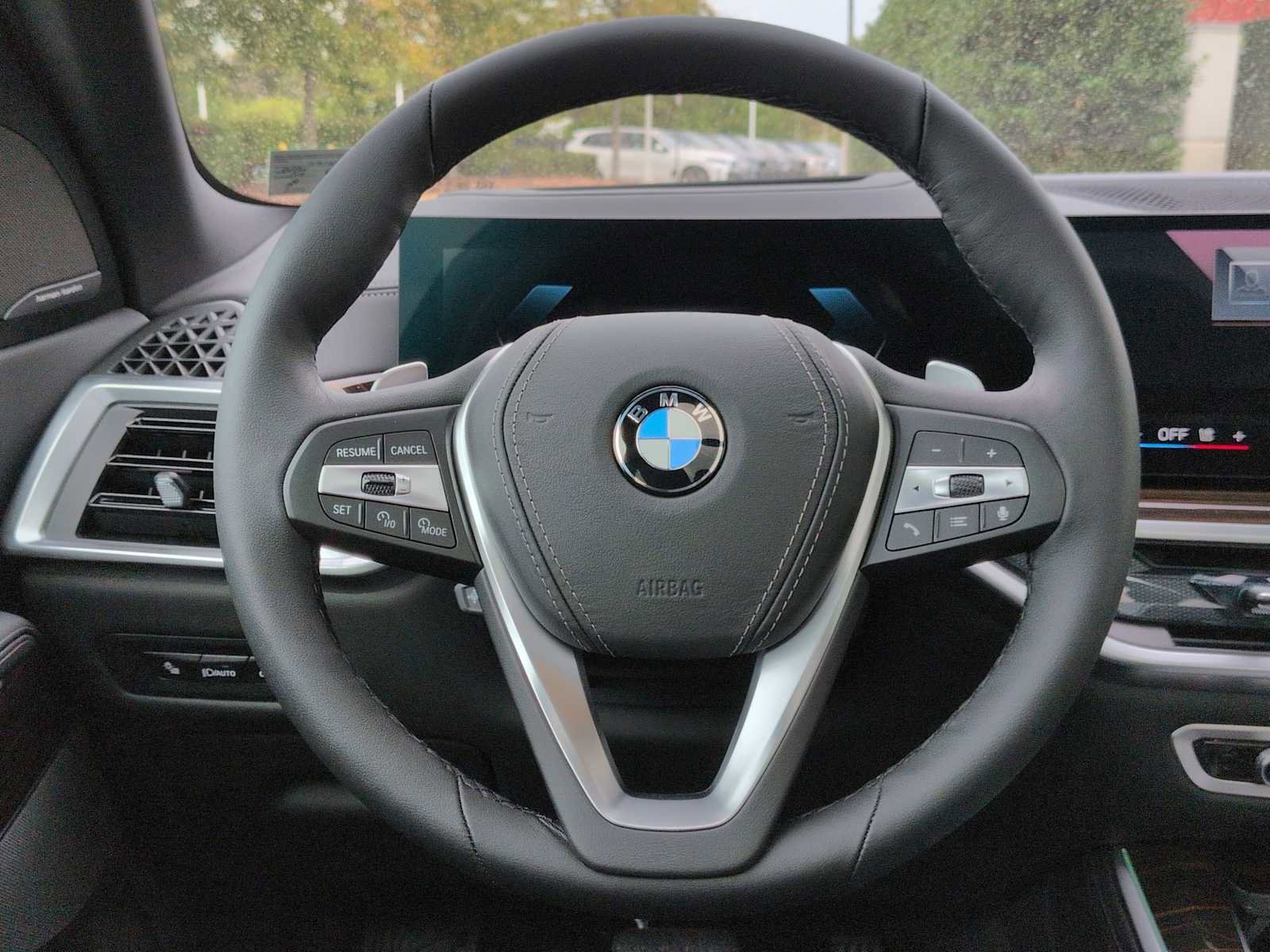 Used 2026 BMW X5 xDrive40i w/ Premium Package image 25