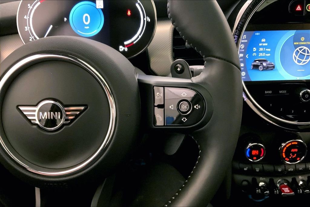 Certified 2024 MINI Cooper S w/ Signature Upholstery Package image 18