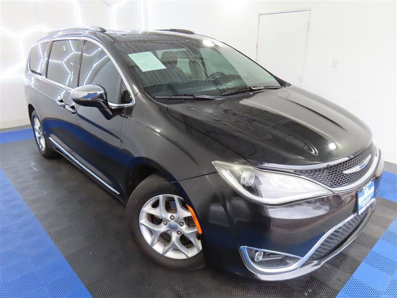 Used 2020 Chrysler Pacifica Limited FWD image 5