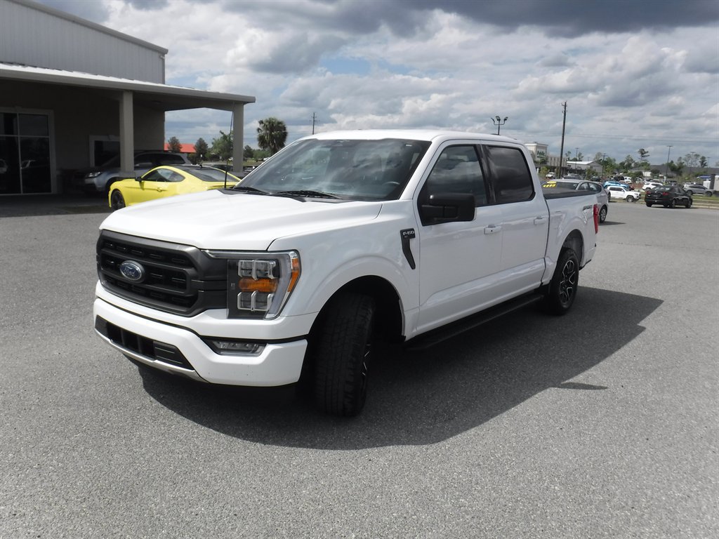 Used 2023 Ford F150 XLT w/ Equipment Group 302A High RWD image 35