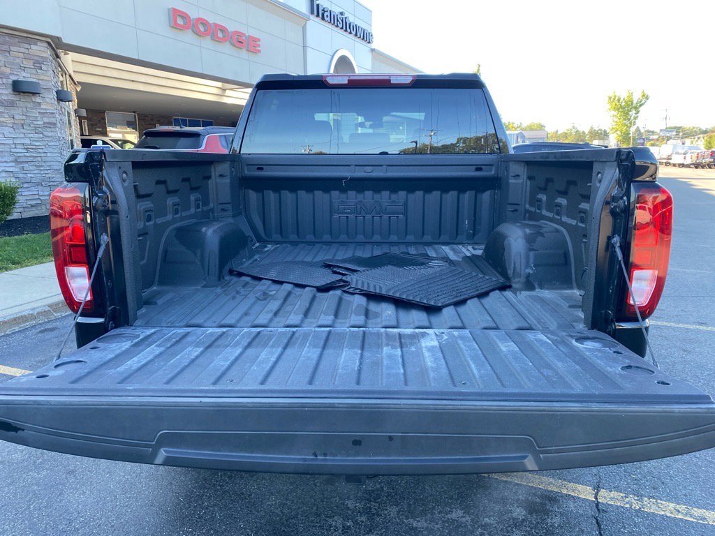 Used 2023 GMC Sierra 1500 Elevation w/ X31 Off-Road Package image 24