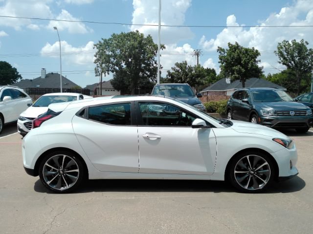 Used 2020 Hyundai Veloster 2.0 Premium FWD image 4