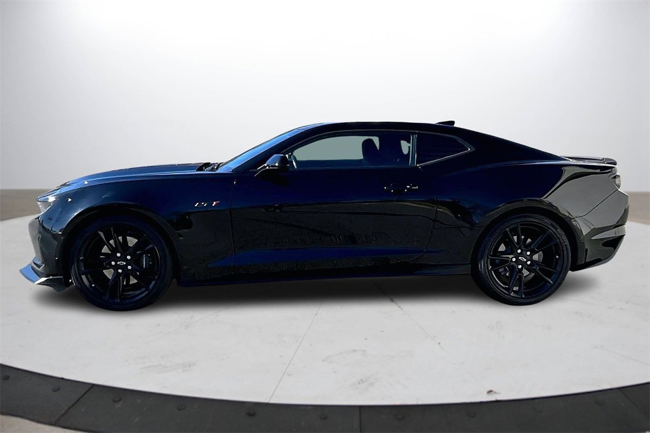 Used 2021 Chevrolet Camaro LT image 6