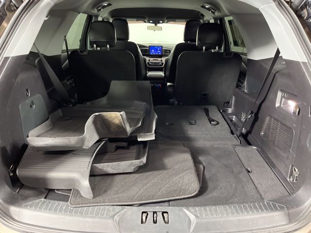 Used 2021 Ford Explorer XLT w/ Equipment Group 202A image 47