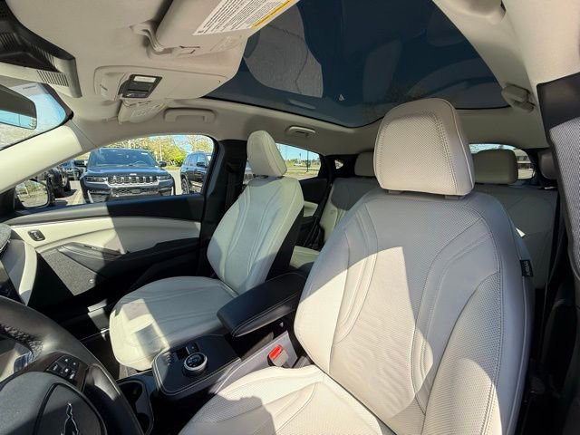 Used 2022 Ford Mustang Mach-E Premium AWD/4WD image 23