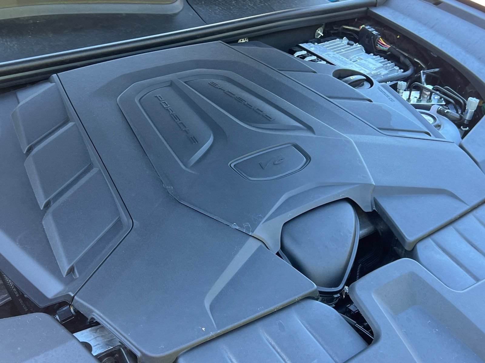 Certified 2025 Porsche Cayenne S AWD/4WD image 42