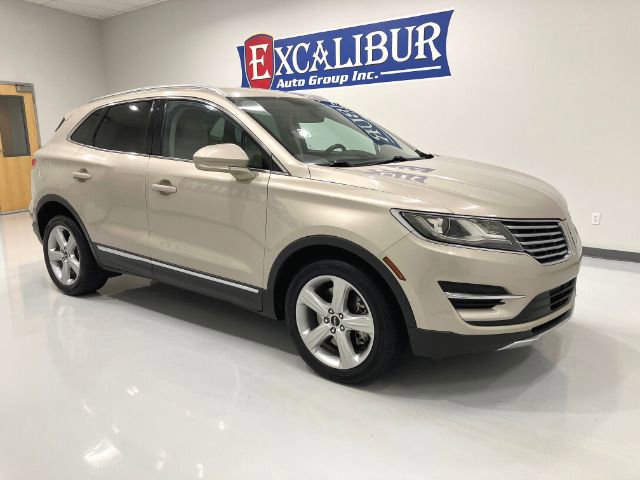 Used 2017 Lincoln MKC Premiere FWD image 8