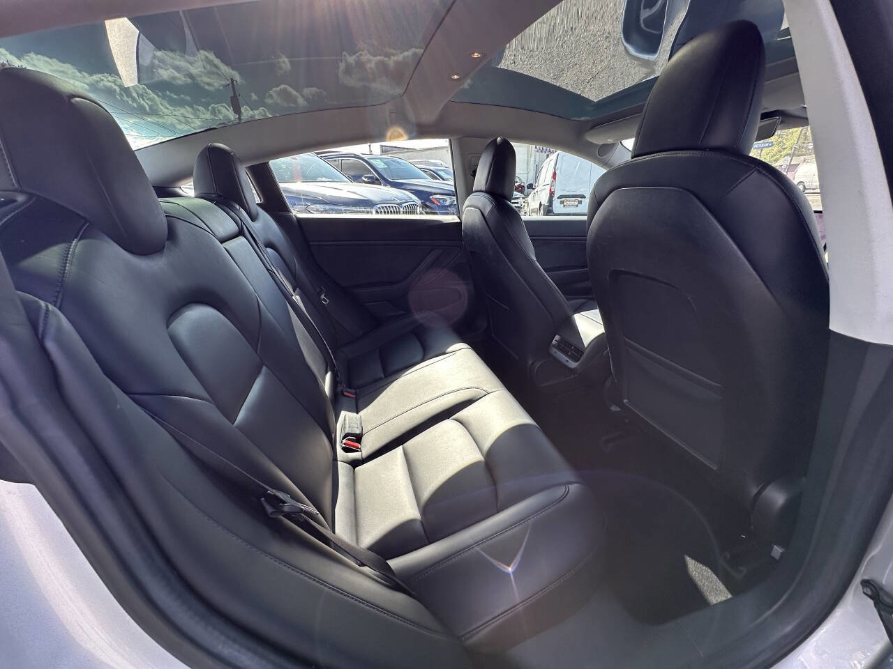 Used 2018 Tesla Model 3 Long Range image 43