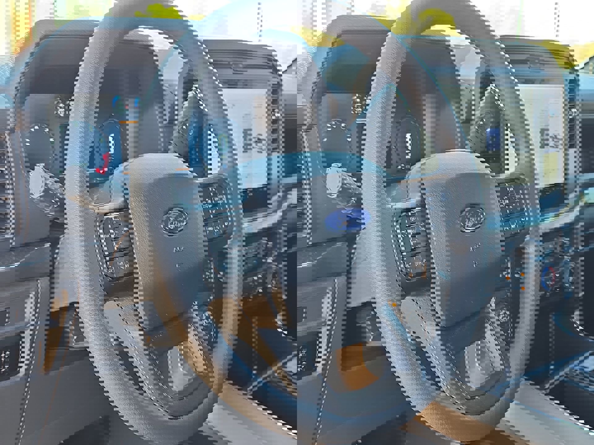 Used 2025 Ford F150 STX w/ Equipment Group 201A FX4 image 13