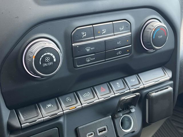 Used 2022 Chevrolet Silverado 1500 Custom RWD image 29
