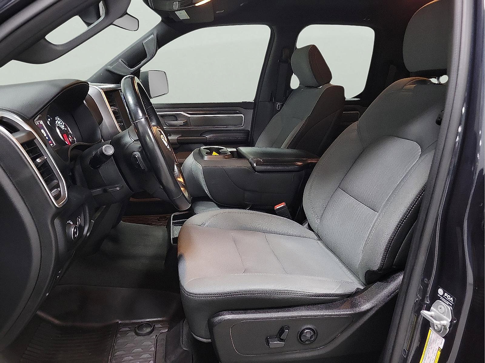 Used 2021 RAM 1500 Lone Star image 12