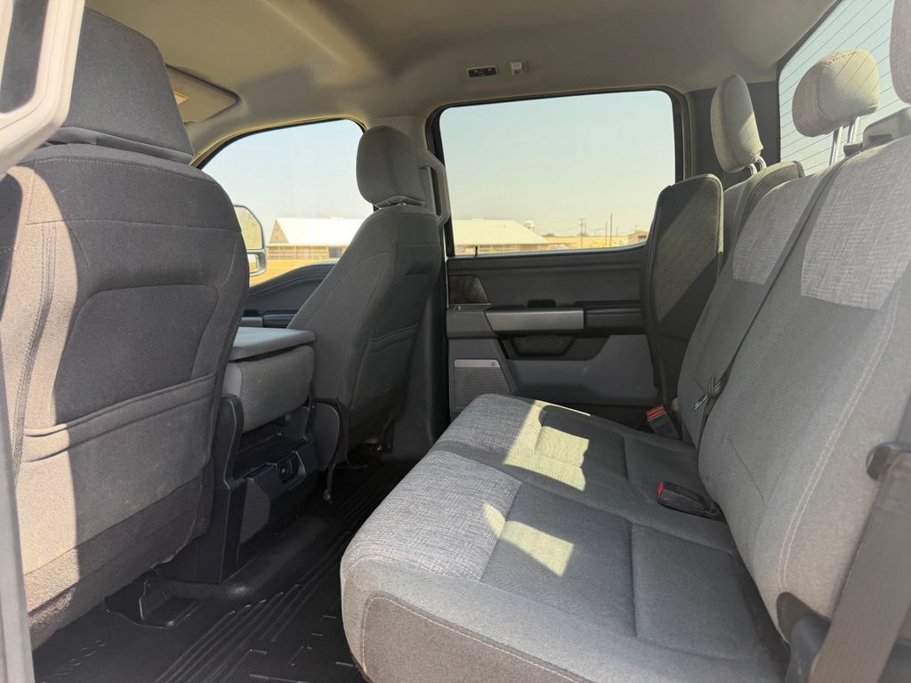 Used 2025 Ford F250 XLT w/ Black Appearance Package AWD/4WD image 19