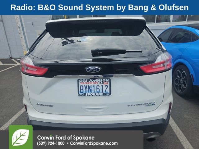 Used 2020 Ford Edge Titanium w/ Equipment Group 301A AWD/4WD image 3
