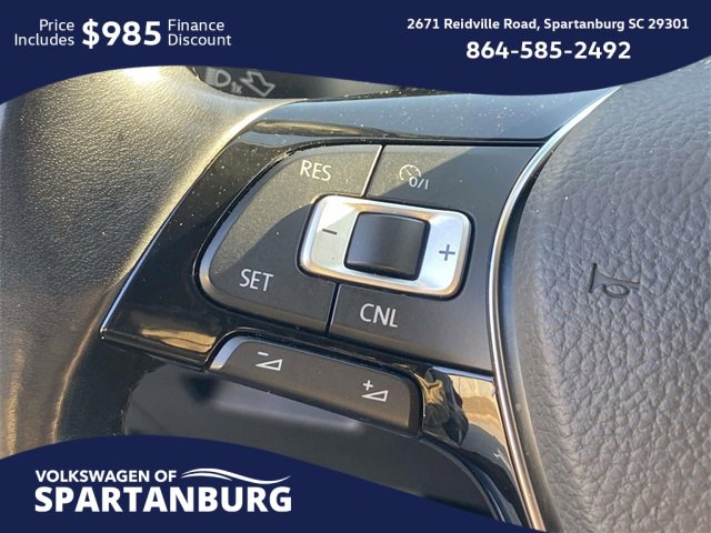 Used 2018 Volkswagen Tiguan SE image 19