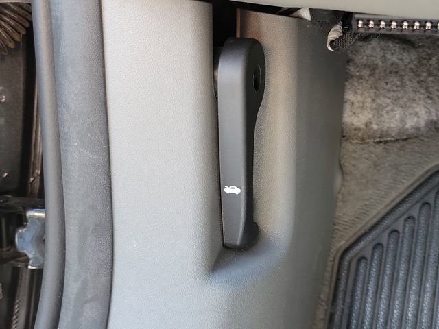 Used 2022 Hyundai Elantra SEL w/ Cargo Package image 26