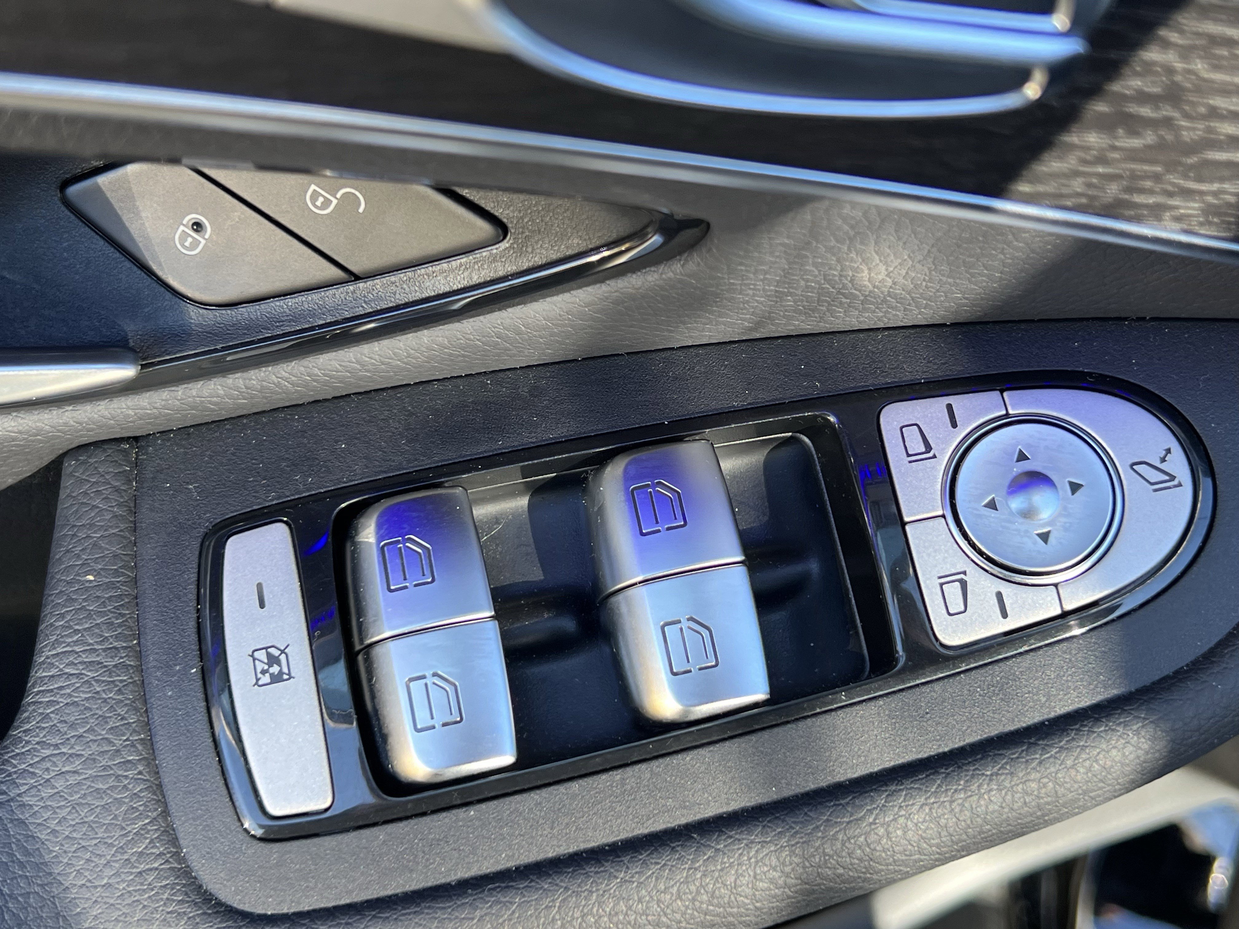 Certified 2021 Mercedes-Benz GLC 300 4MATIC image 15