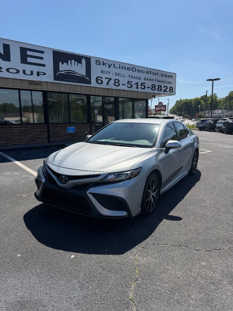 Used 2023 Toyota Camry SE w/ Convenience Package FWD image 23