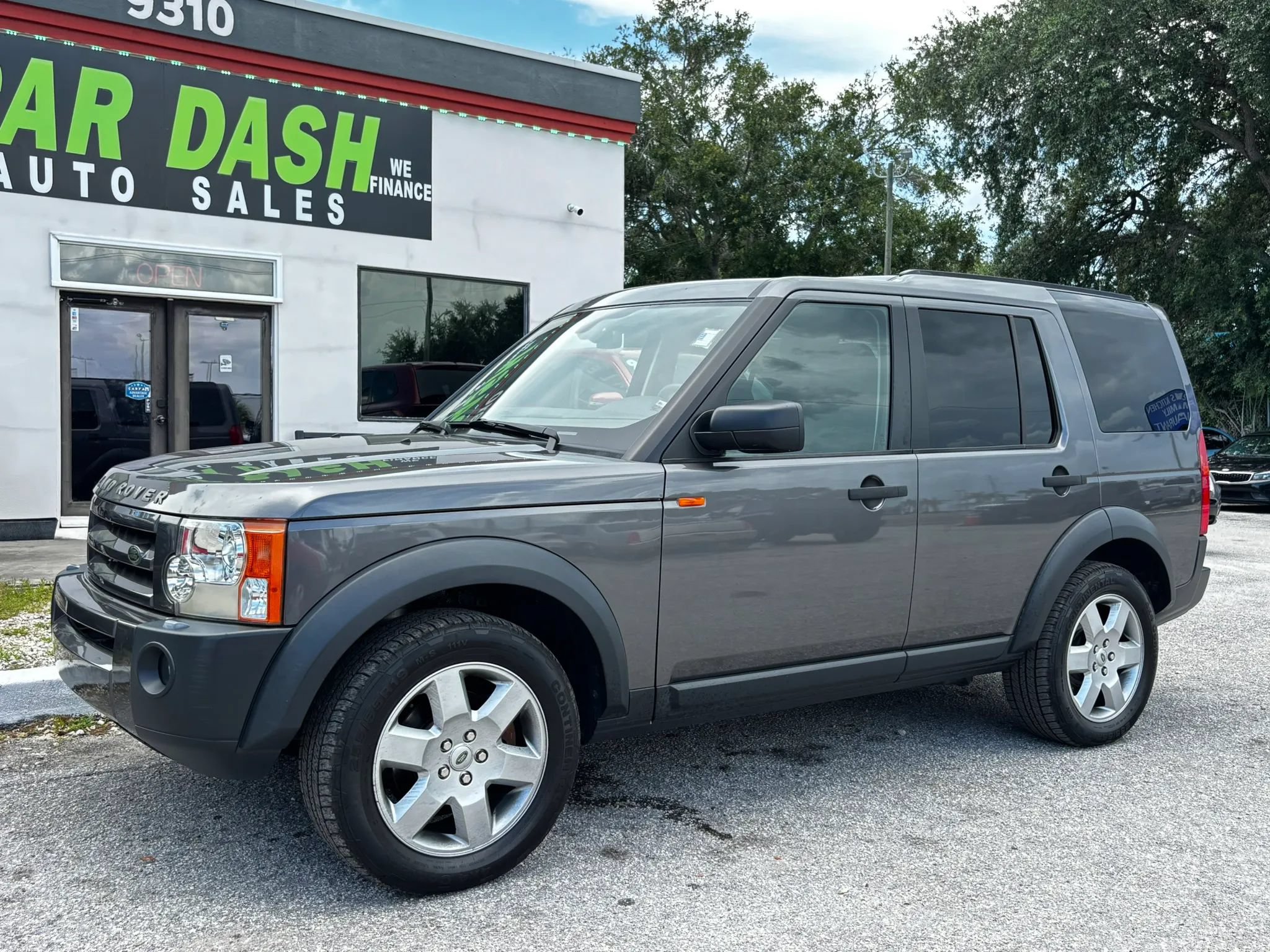 Used 2005 Land Rover LR3 HSE AWD/4WD image 1