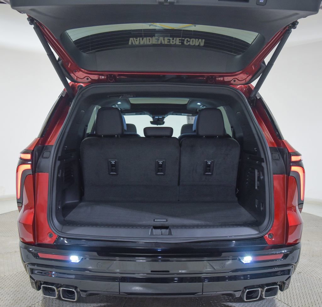 Used 2024 Chevrolet Traverse RS w/ LPO, Floor Liner Package image 14