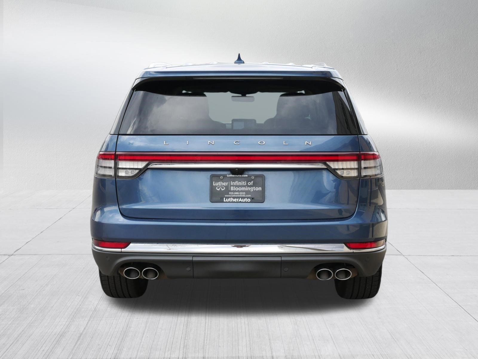 Used 2020 Lincoln Aviator Reserve w/ Equipment Group 202A image 6