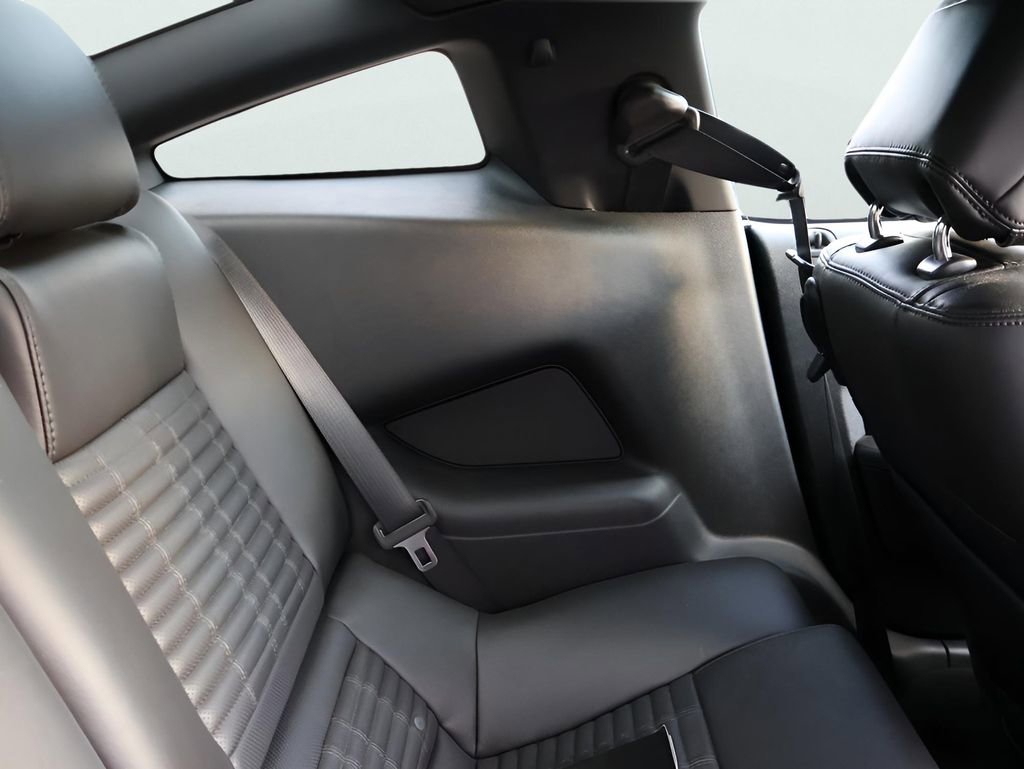 Used 2013 Ford Mustang Shelby GT500 image 17