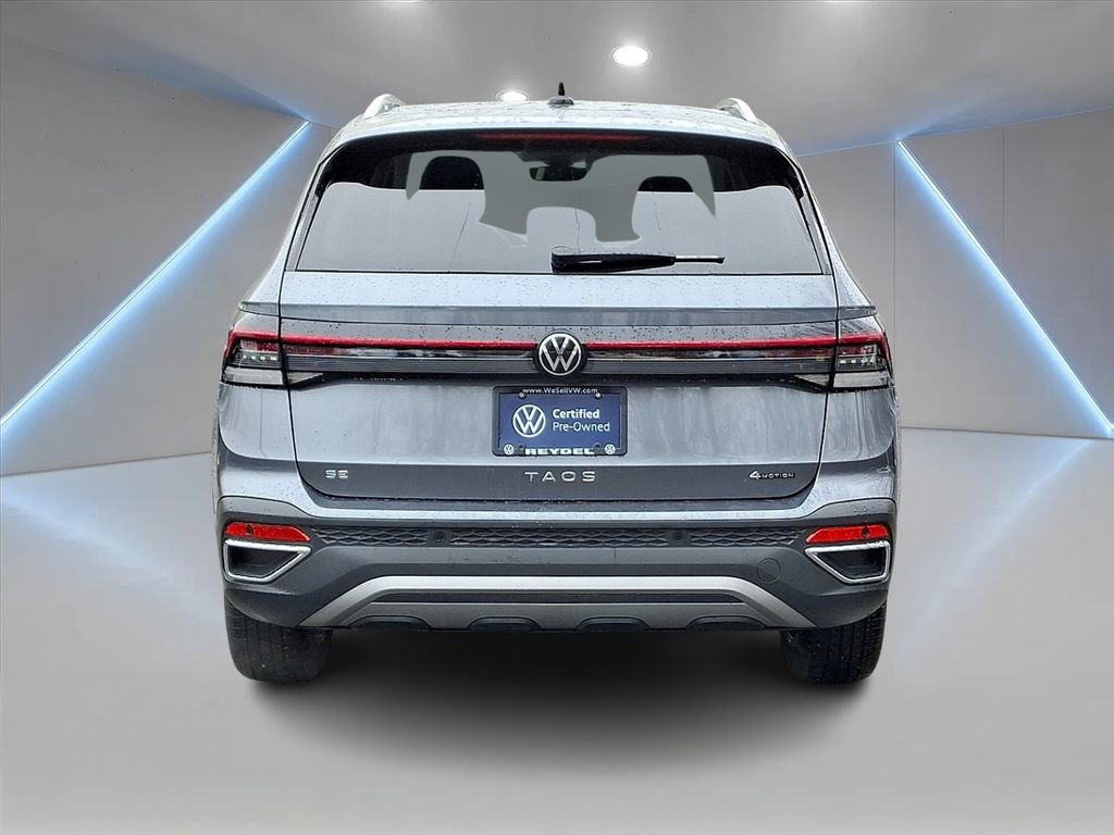 Certified 2025 Volkswagen Taos SE w/ Panoramic Sunroof Package AWD/4WD image 6