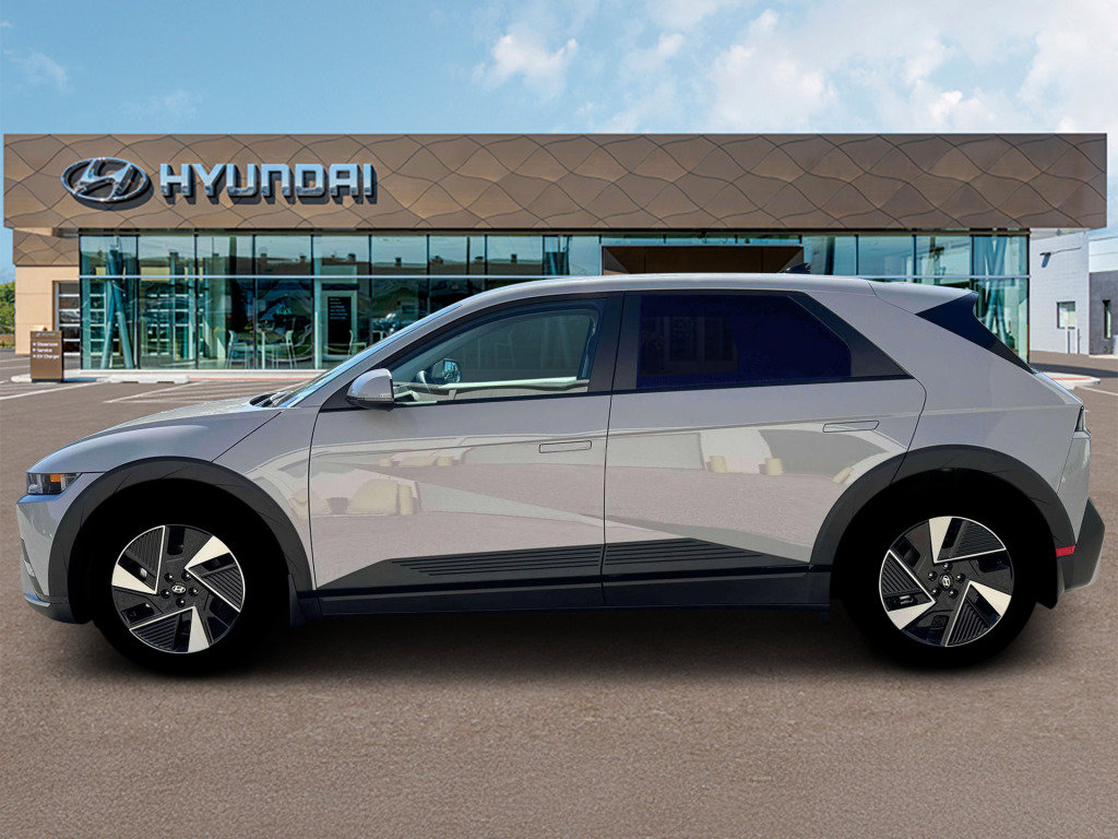 New 2026 Hyundai Ioniq 5 SEL RWD image 3
