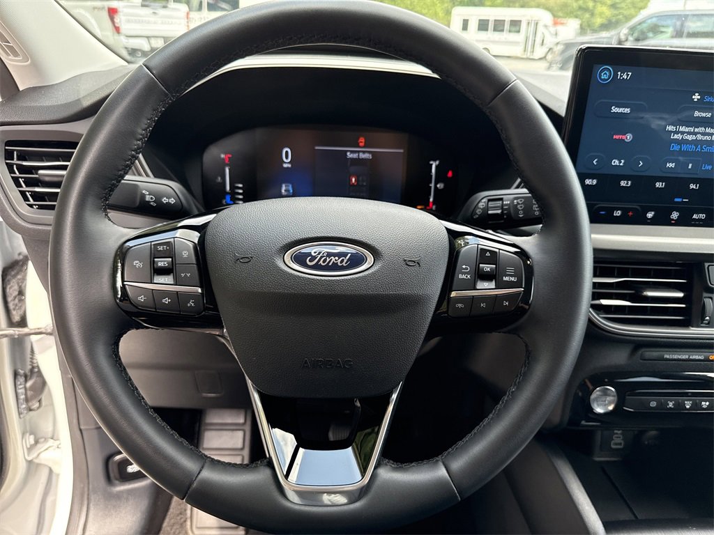 Used 2024 Ford Escape SE image 23