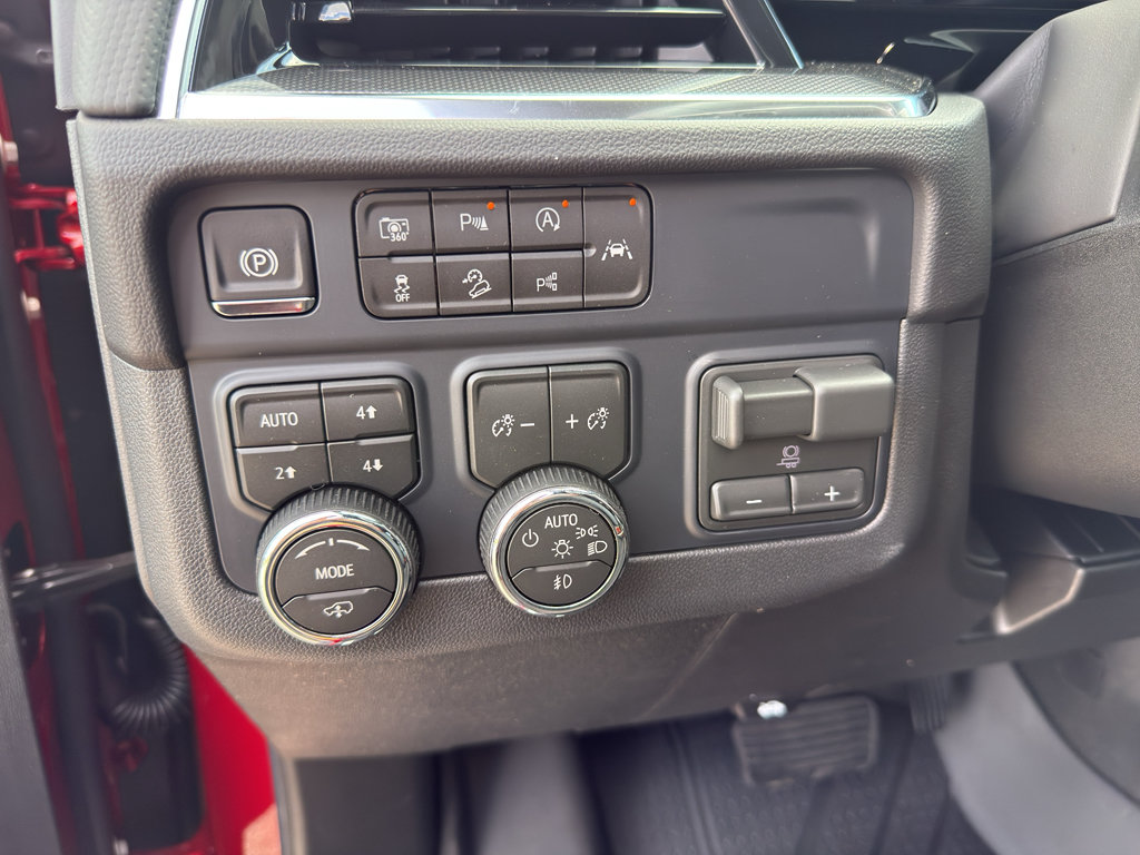 New 2026 Chevrolet Tahoe RST w/ RST Capability Package AWD/4WD image 16