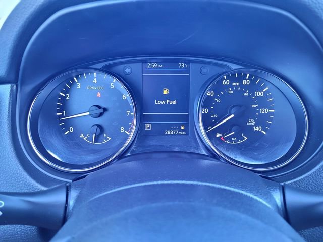 Used 2019 Nissan Rogue SV w/ Premium Package image 21