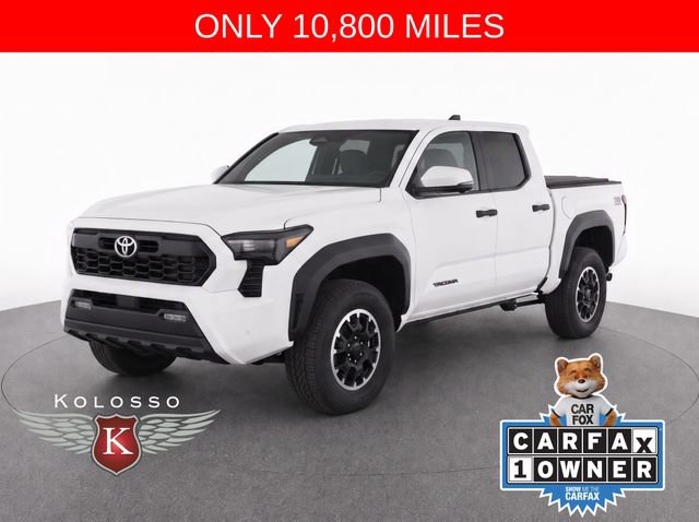Used 2025 Toyota Tacoma TRD Off-Road w/ TRD Off Road Upgrade Package AWD/4WD image 1