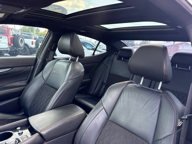 Used 2020 Nissan Maxima SR FWD image 17