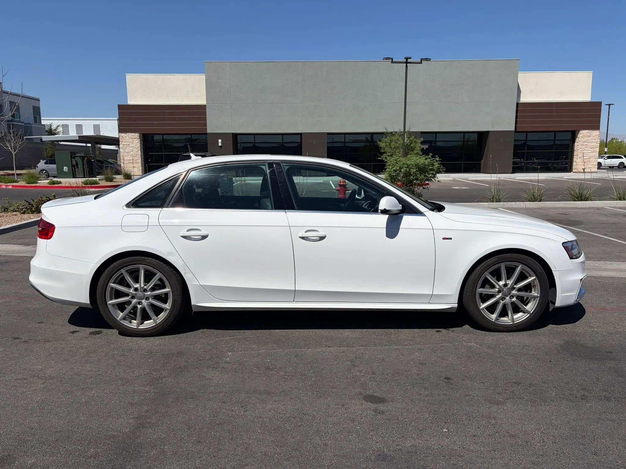 Used 2015 Audi A4 2.0T Premium Plus w/ Premium Plus Package image 4