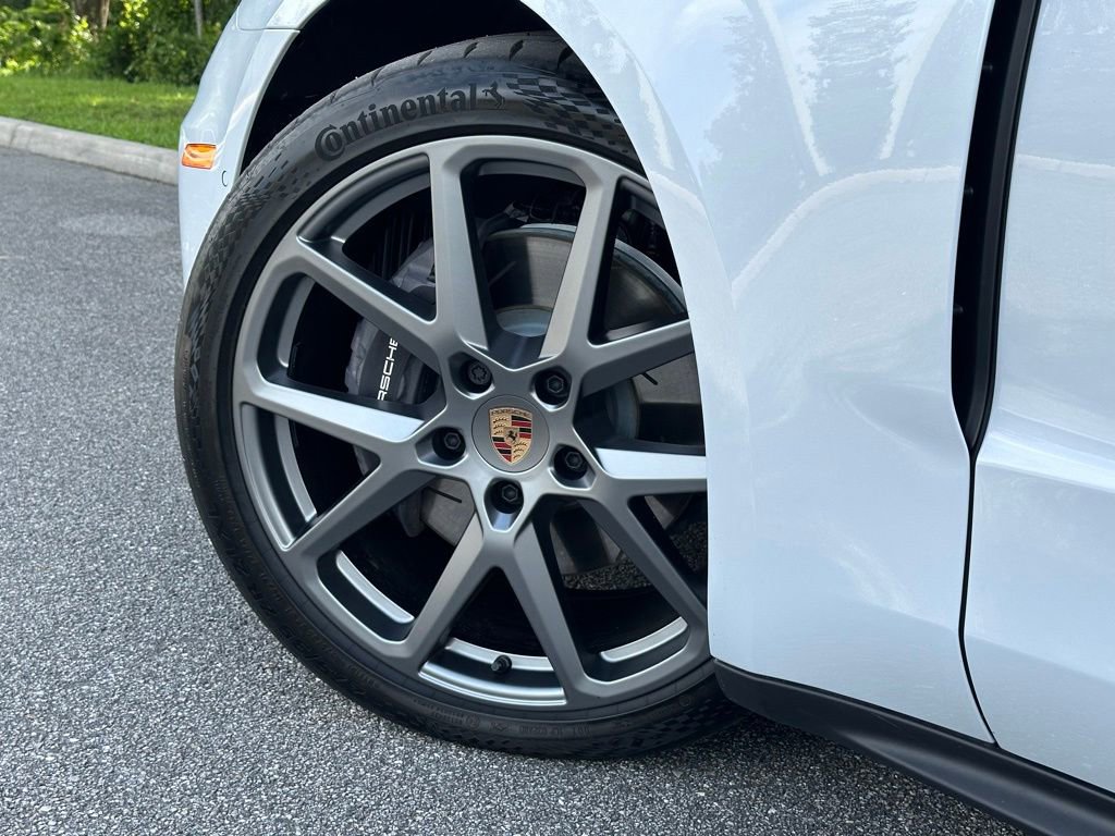New 2026 Porsche Panamera RWD image 26