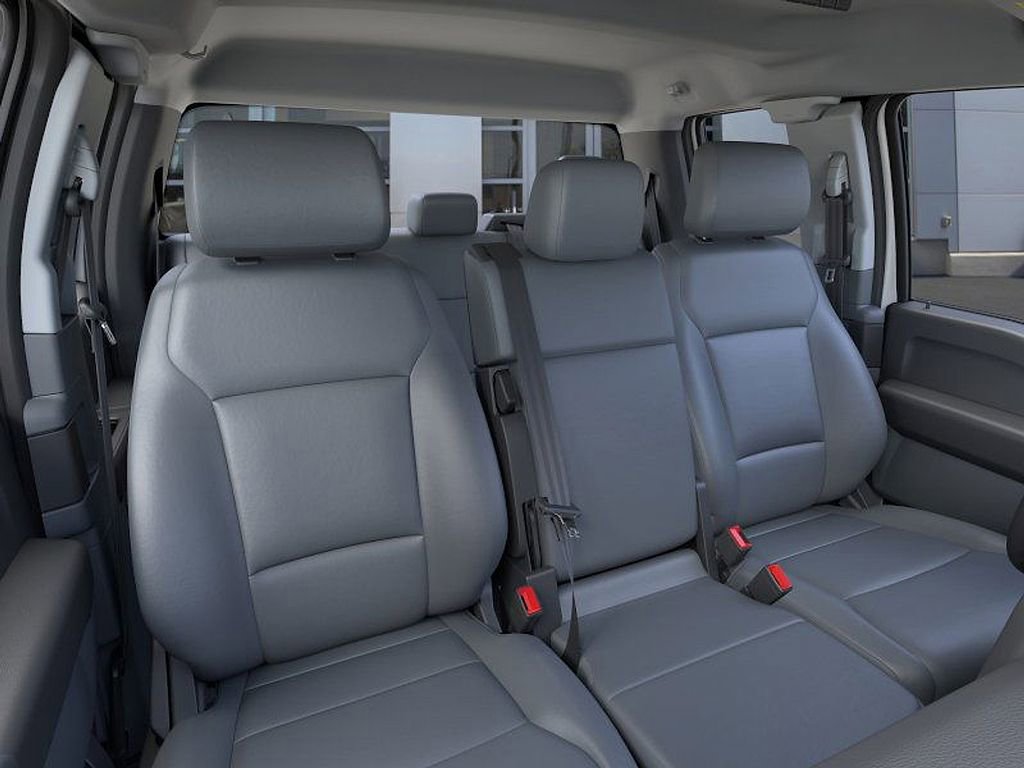 New 2026 Ford F250 XL w/ XL Chrome Package image 10