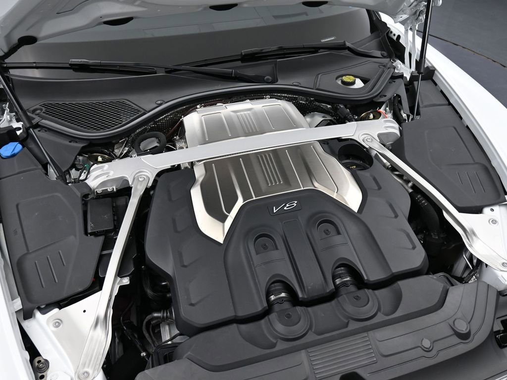 Used 2024 Bentley Continental GT image 31
