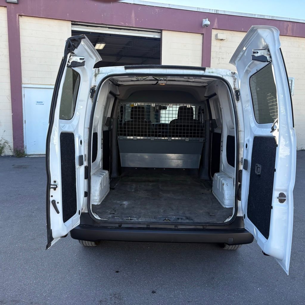 Used 2020 Nissan NV200 S w/ Back Door Glass Package image 12