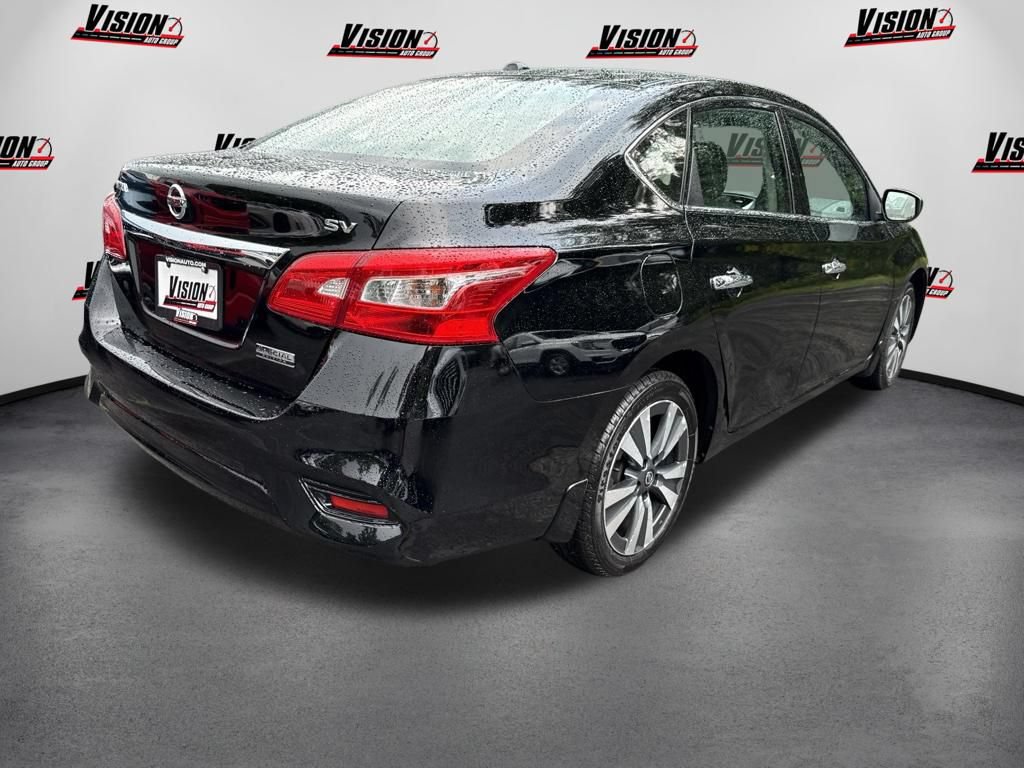 Used 2019 Nissan Sentra SV w/ Special Edition Package FWD image 5