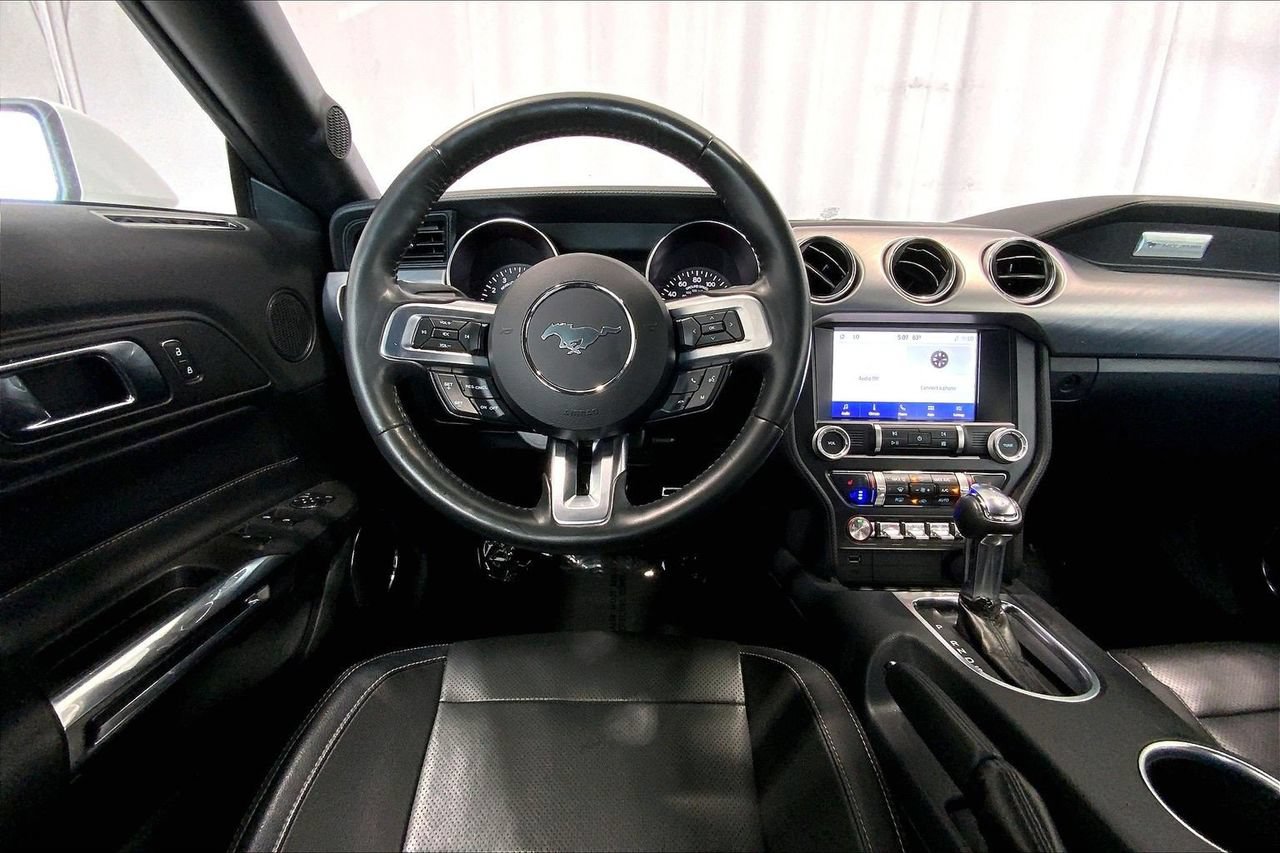 Used 2023 Ford Mustang Premium RWD image 4