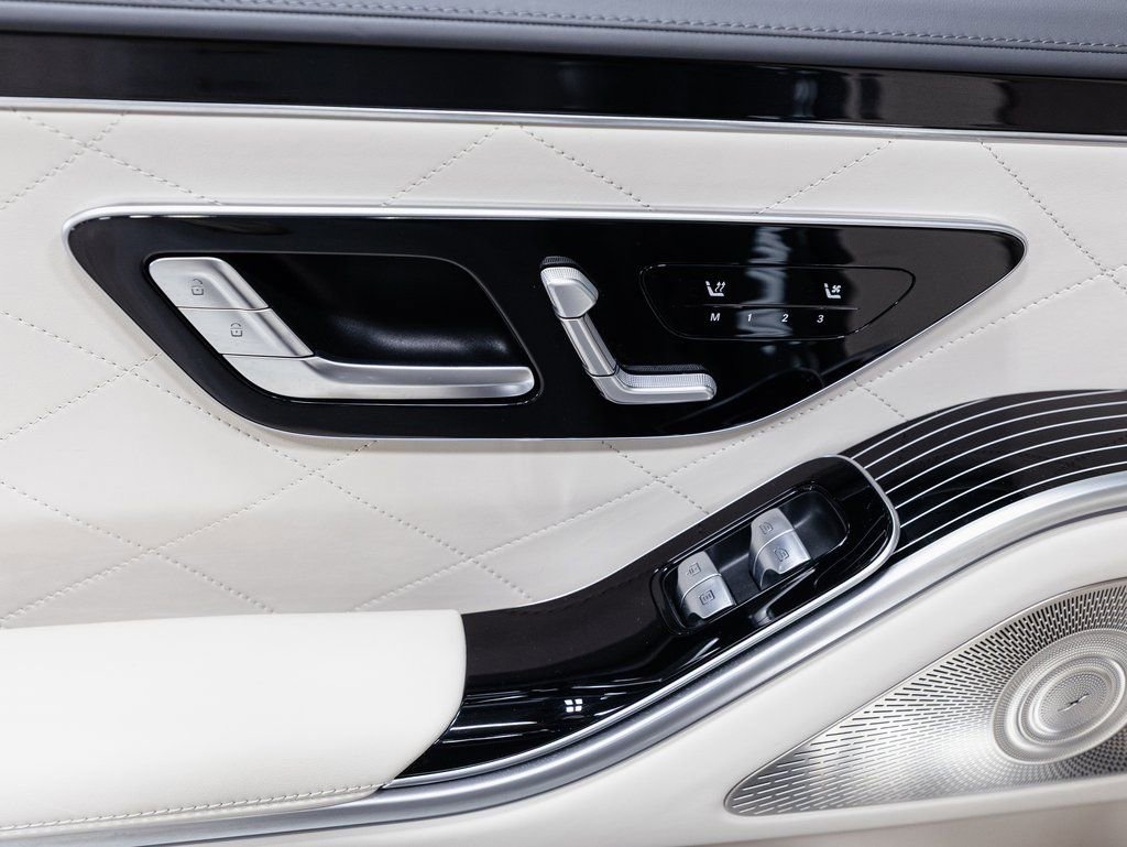 Used 2023 Mercedes-Benz S 580 4MATIC Sedan image 29